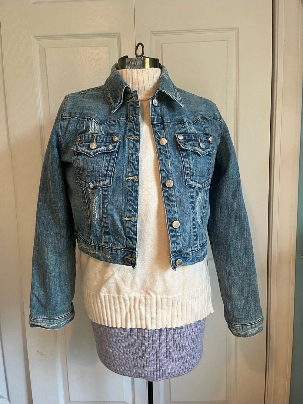 Vintage Y2K Younique Blue Cropped Denim Jacket with Pockets and wool lining